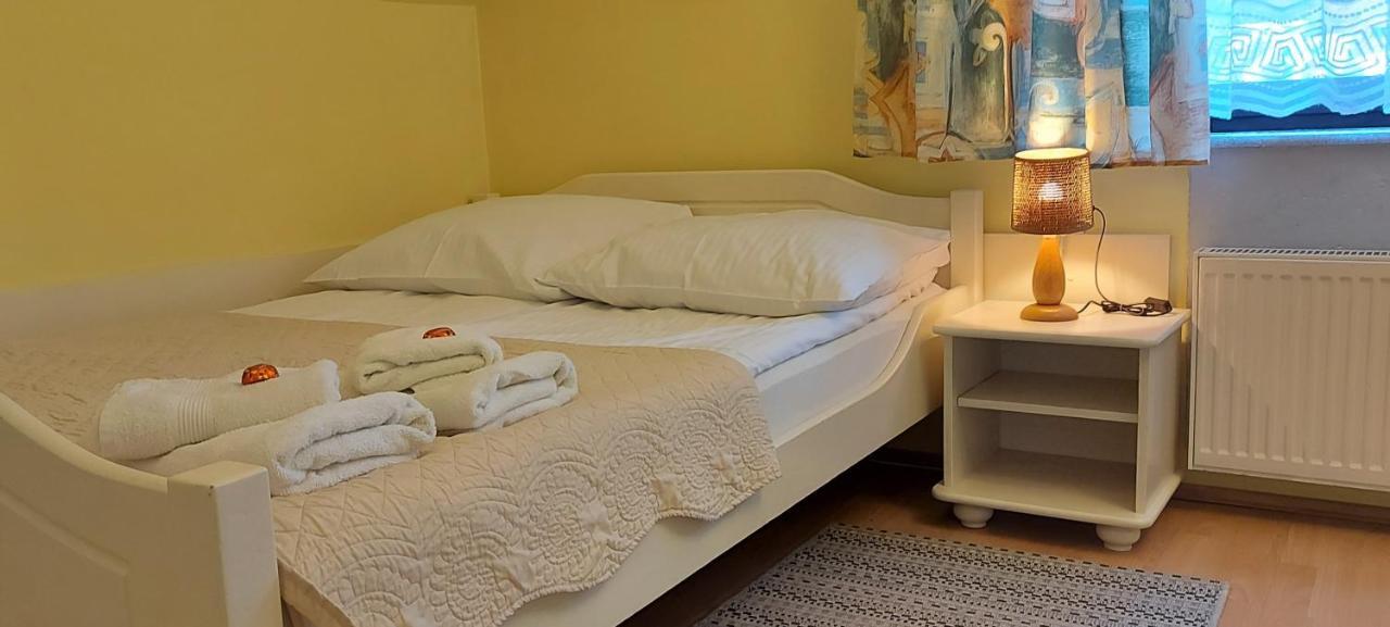 Dom Pod Kasztanami Lägenhet Kazimierz Dolny Exteriör bild